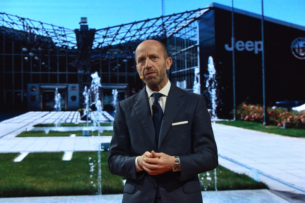 Stellantis: Luca Napolitano è stato nominato Chief Sales & Marketing Officer Stellantis: Luca Napolitano è stato nominato Chief Sales & Marketing Officer