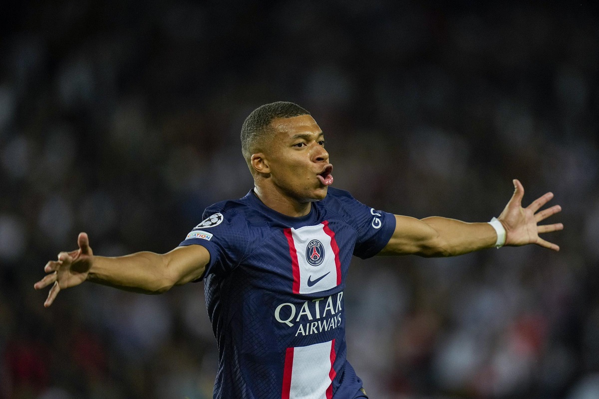 Mbappé-PSG: 80 milioni non pagati al francese tra stipendio e bonus Mbappé-PSG: 80 milioni non pagati al francese tra stipendio e bonus