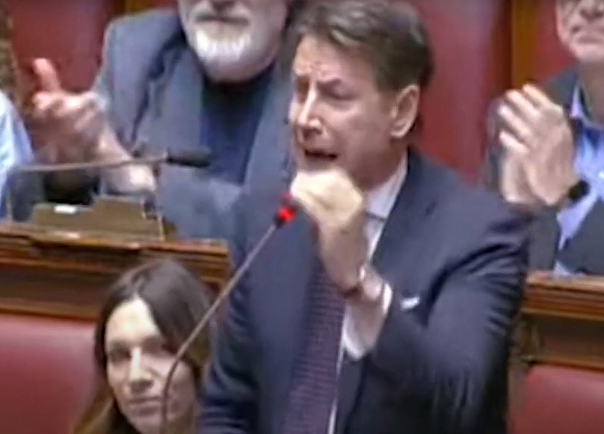 M5s, tentazione di Conte in Ue: alleanza rossobruna con tedeschi e slovacchi