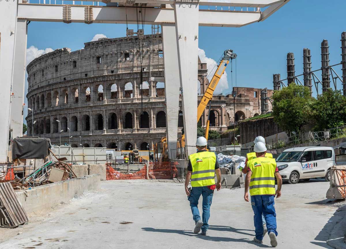 Gli americani a bocca aperta davanti a Roma: la Metro C finisce sulla Cnn Gli americani a bocca aperta davanti a Roma: la Metro C finisce sulla Cnn