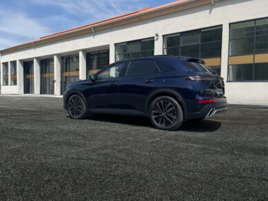 DS 7 VAUBAN: eleganza e sicurezza al top nel SUV premium