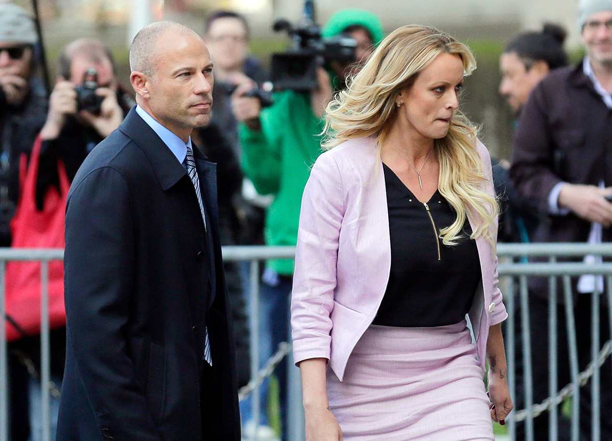 Chi è Stormy Daniels, infanzia di povertà e abusi. Ora ha inguaiato Trump Chi è Stormy Daniels, infanzia di povertà e abusi. Ora ha inguaiato Trump