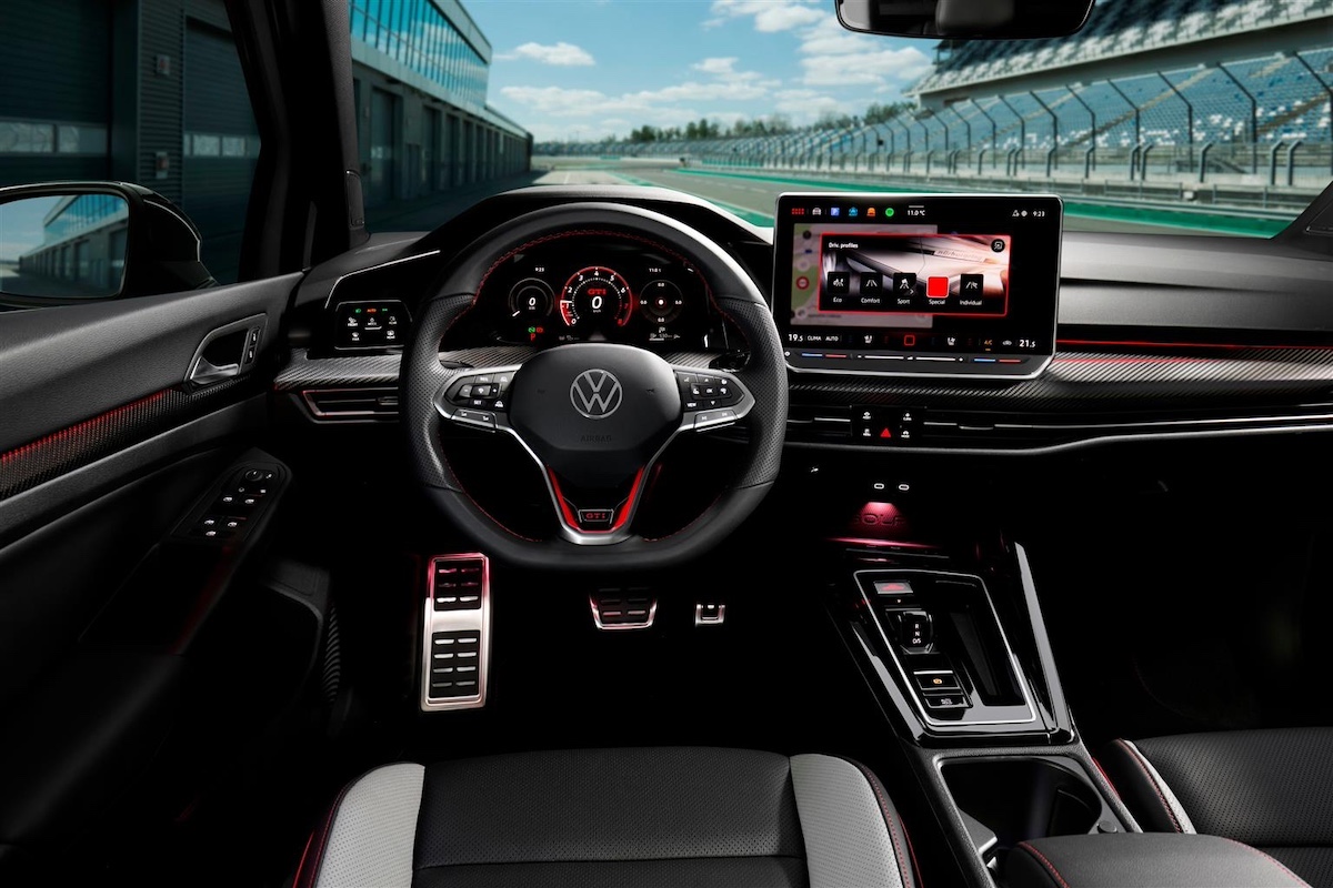 Volkswagen Golf GTI Clubsport debutta alla 24 Ore Nürburgring Volkswagen Golf GTI Clubsport debutta alla 24 Ore Nürburgring