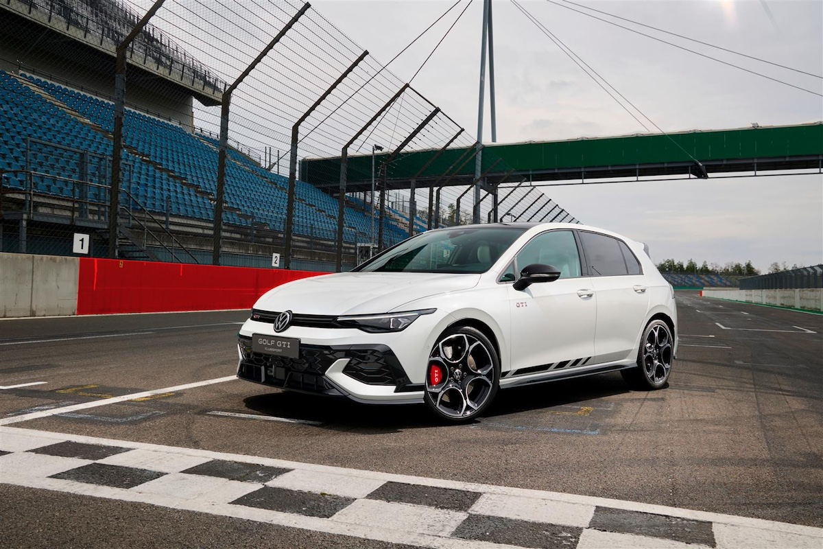 Volkswagen Golf GTI Clubsport debutta alla 24 Ore Nürburgring Volkswagen Golf GTI Clubsport debutta alla 24 Ore Nürburgring
