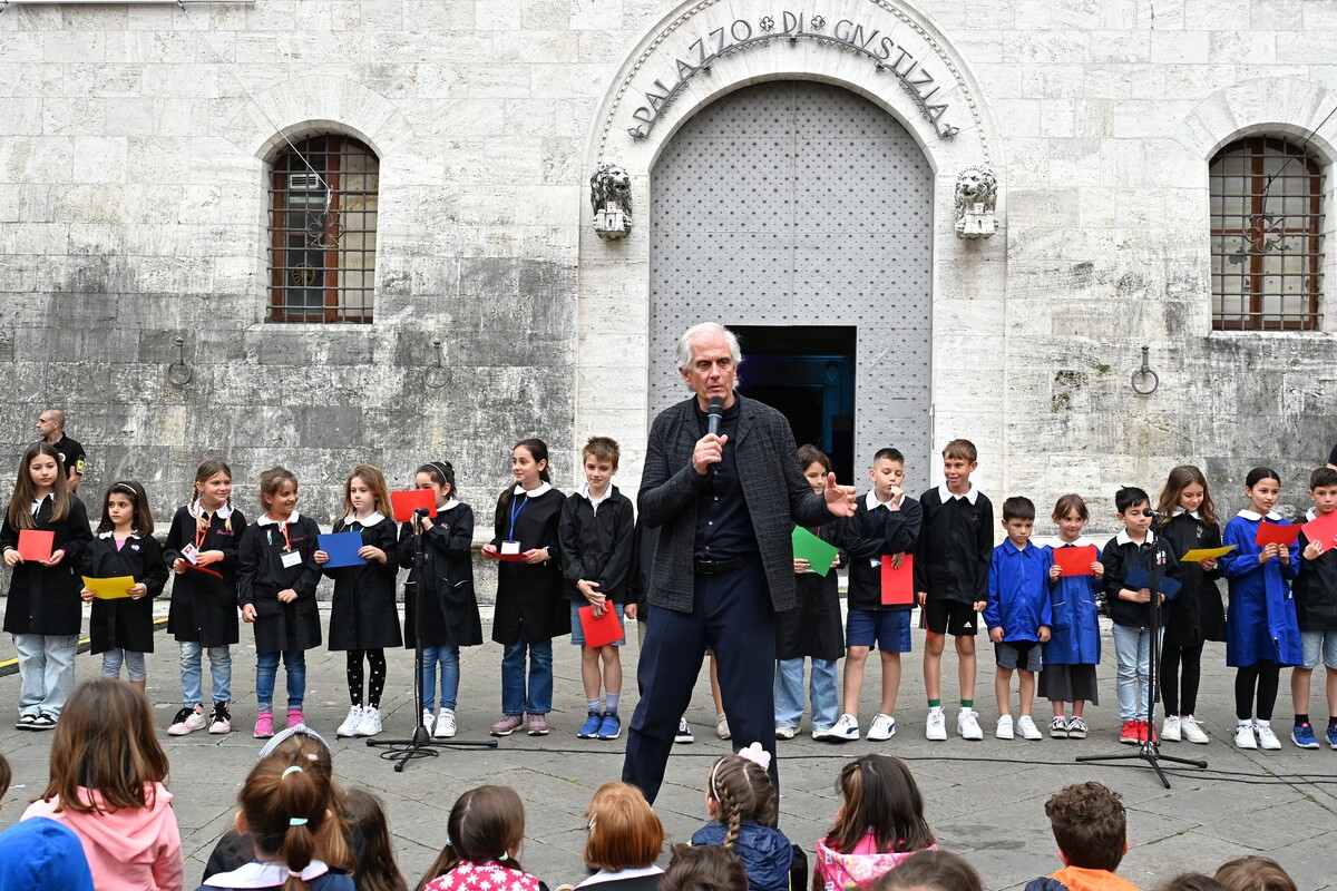 Le Giornate di Chiavari con Dante un Viaggio attraverso la lingua italiana