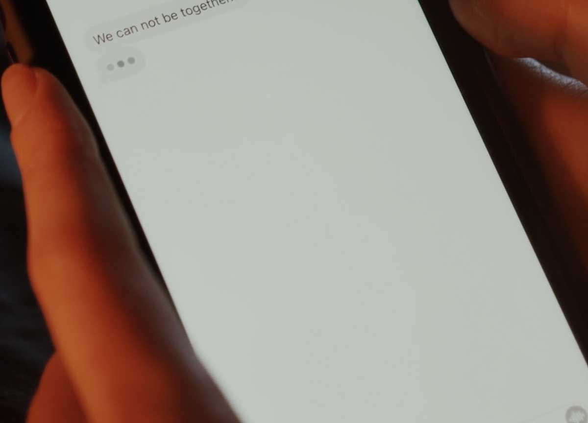 Due donne cinesi ai domiciliari: chiuso centro massaggi, le chat dei clienti