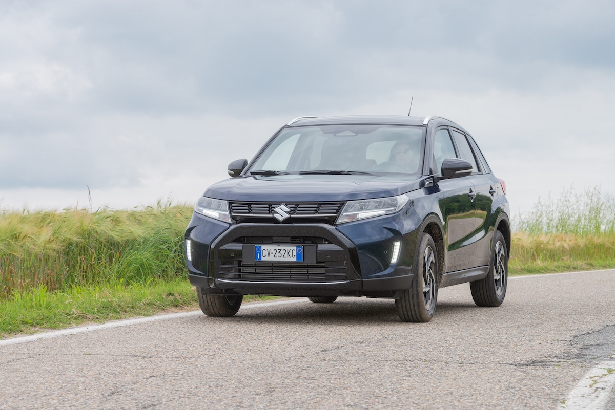 Nuova Suzuki Vitara hybrid: l’evoluzione dell’iconico SUV compatto Nuova Suzuki Vitara hybrid: l’evoluzione dell’iconico SUV compatto
