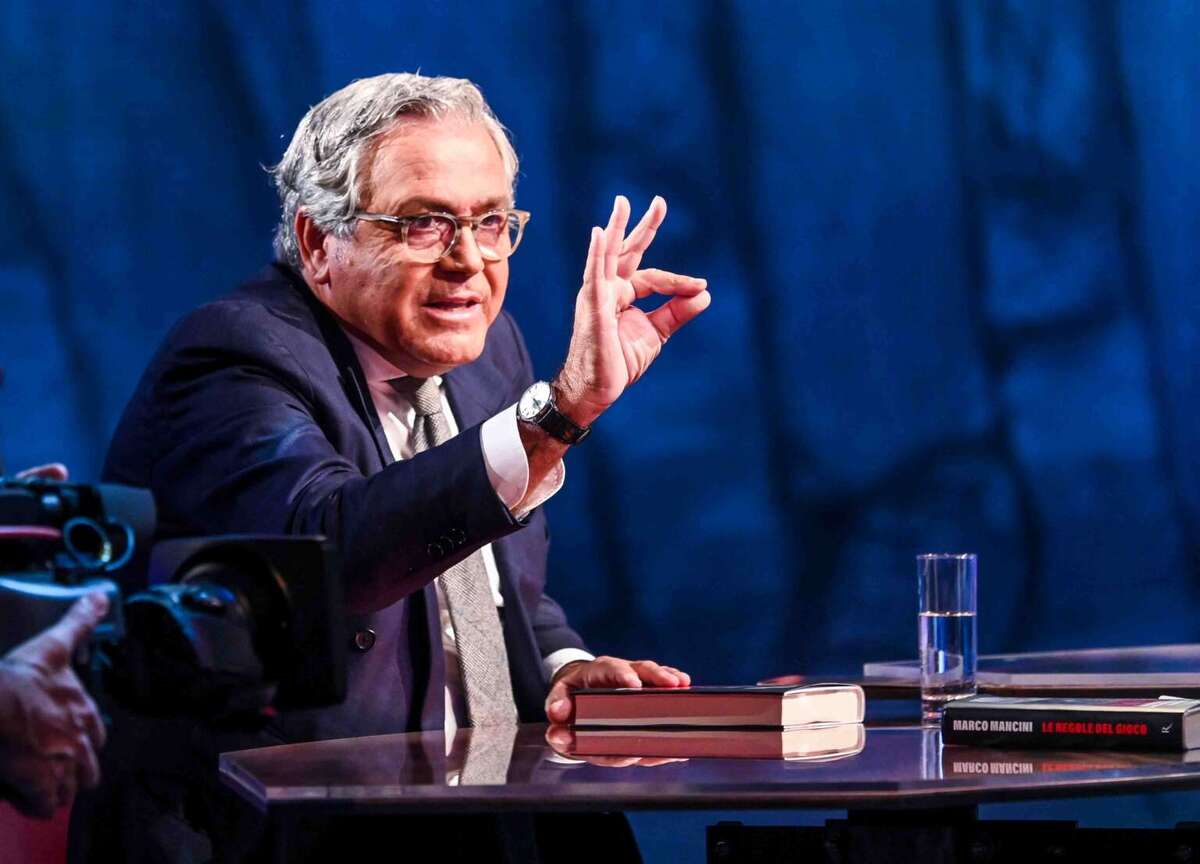 Galleria foto 'Omicidio Marangoni, Mancini sale in cattedra al Policlinico di Milano' - foto 1