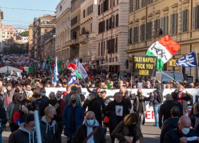 Elezioni Ue, Italia in ostaggio dei taxi e sulla concorrenza la politica tace