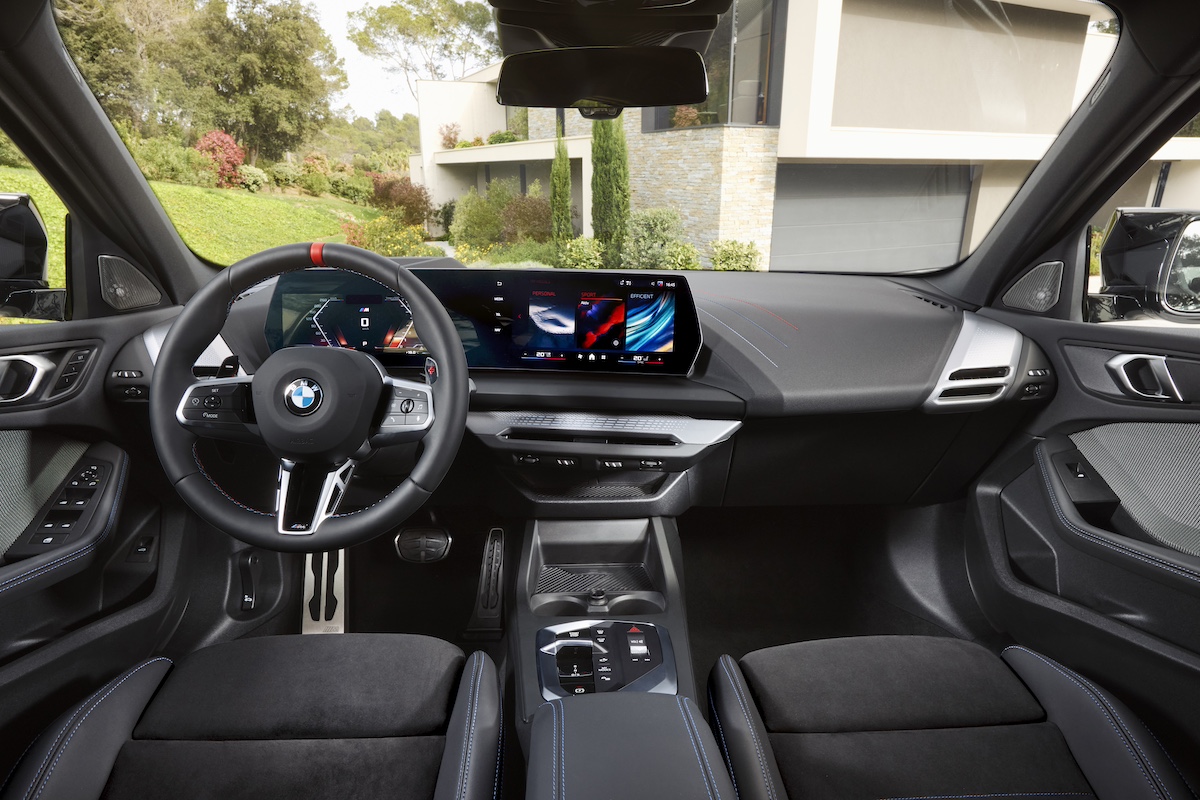 BMW nuova Serie 1: L’innovazione e il piacere di guida nel segmento premium
