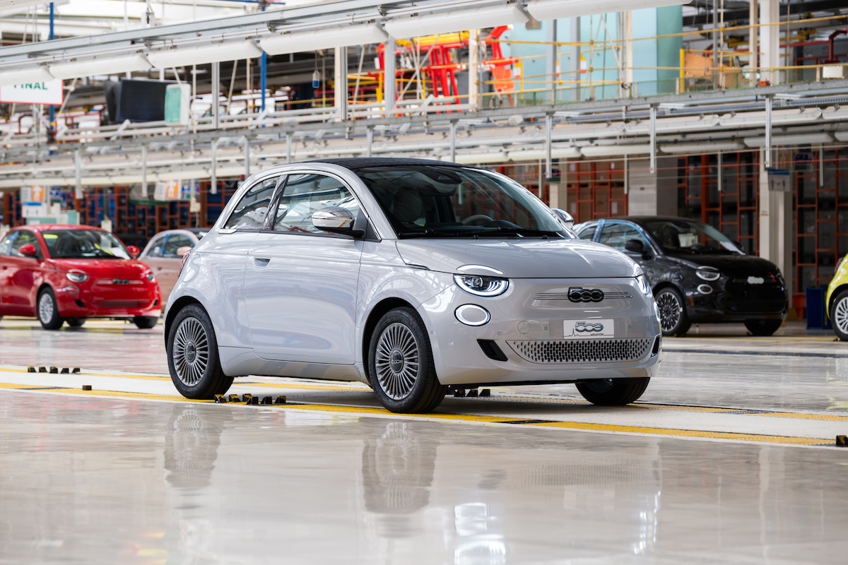 La Nuova Fiat 500 Ibrida e 500e firmate  Mirafiori verranno prodotte a Torino