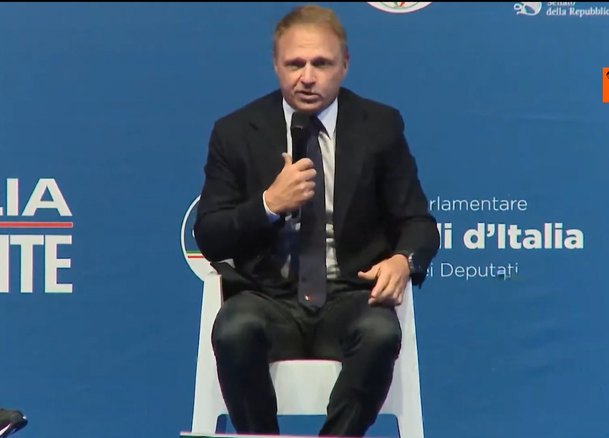 Lollobrigida, imbarazzo per il portavoce: “Quell’ebreo di Gad Lerner” Lollobrigida, imbarazzo per il portavoce: “Quell’ebreo di Gad Lerner”
