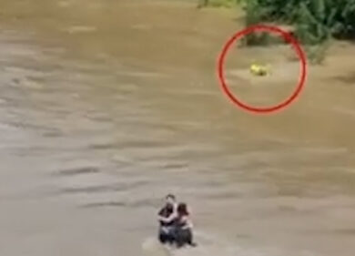 Natisone, un telefono va ancora. L’ultimo tentativo di salvataggio: video