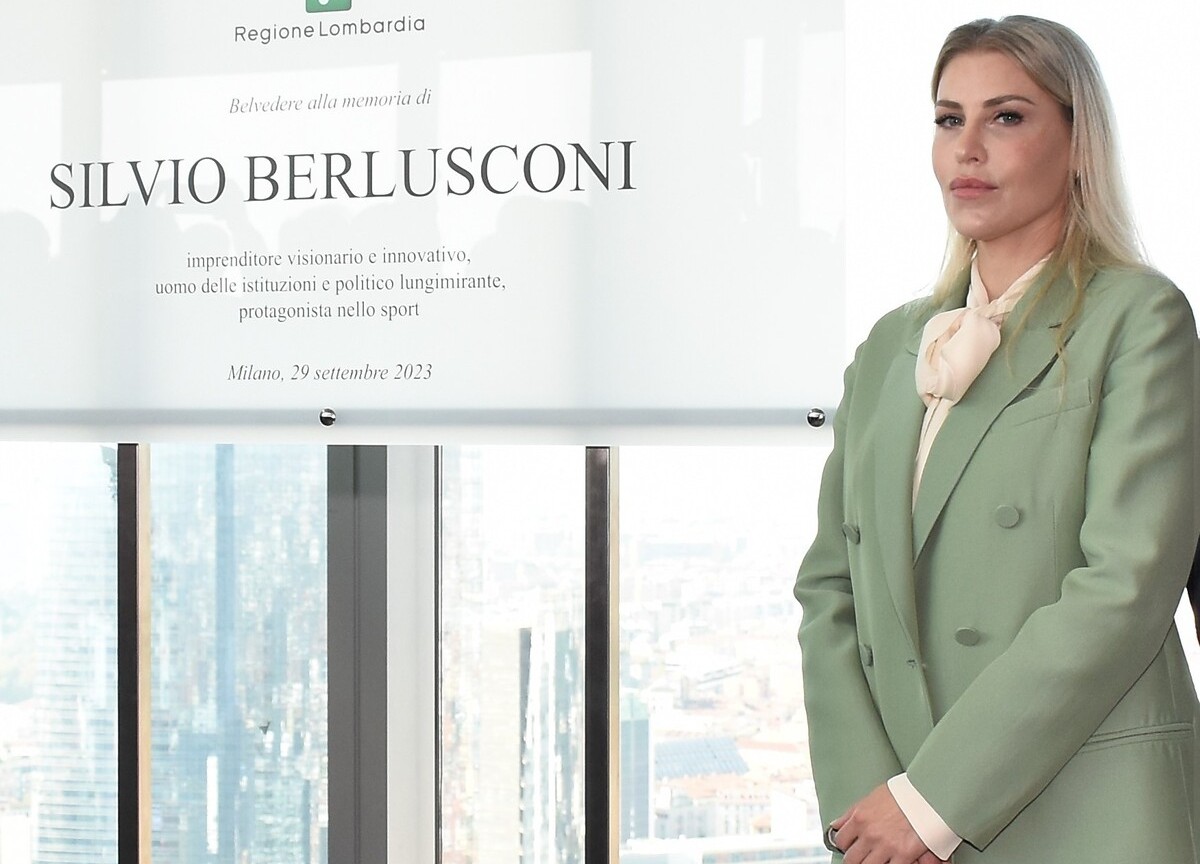 “L’uomo più perseguitato al mondo”: Barbara ricorda il padre Berlusconi