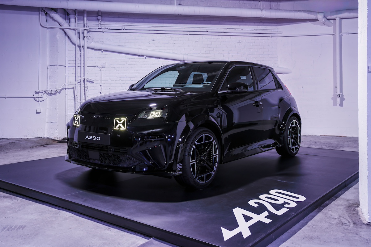 Alpine A290: la sportiva compatta elettrica debutta a Le Mans 2024