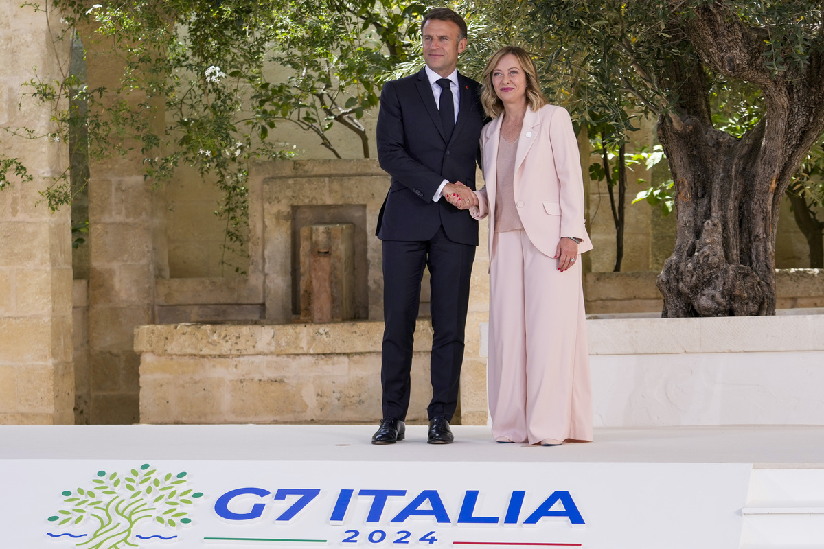 22314254 large 22314254 large