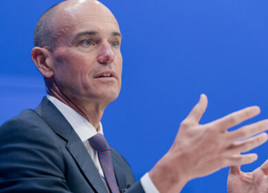 McKinsey, chi è Bob Sternfels: il Ceo che vuole rivoluzionare la consulenza