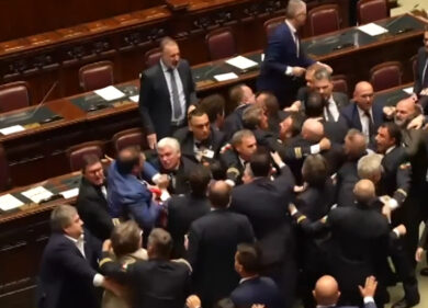 “Donno voleva colpire Calderoli. Lui l’aggressore”. Parla il leghista Iezzi