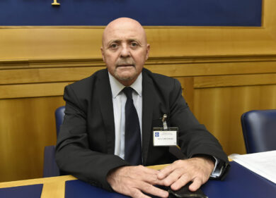 Lega, arrestato il responsabile “Terza età”: lusso con i fondi per gli anziani