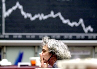 Bruciato oltre il 6% in cinque giorni. Borsa, Parigi mai così male da due anni