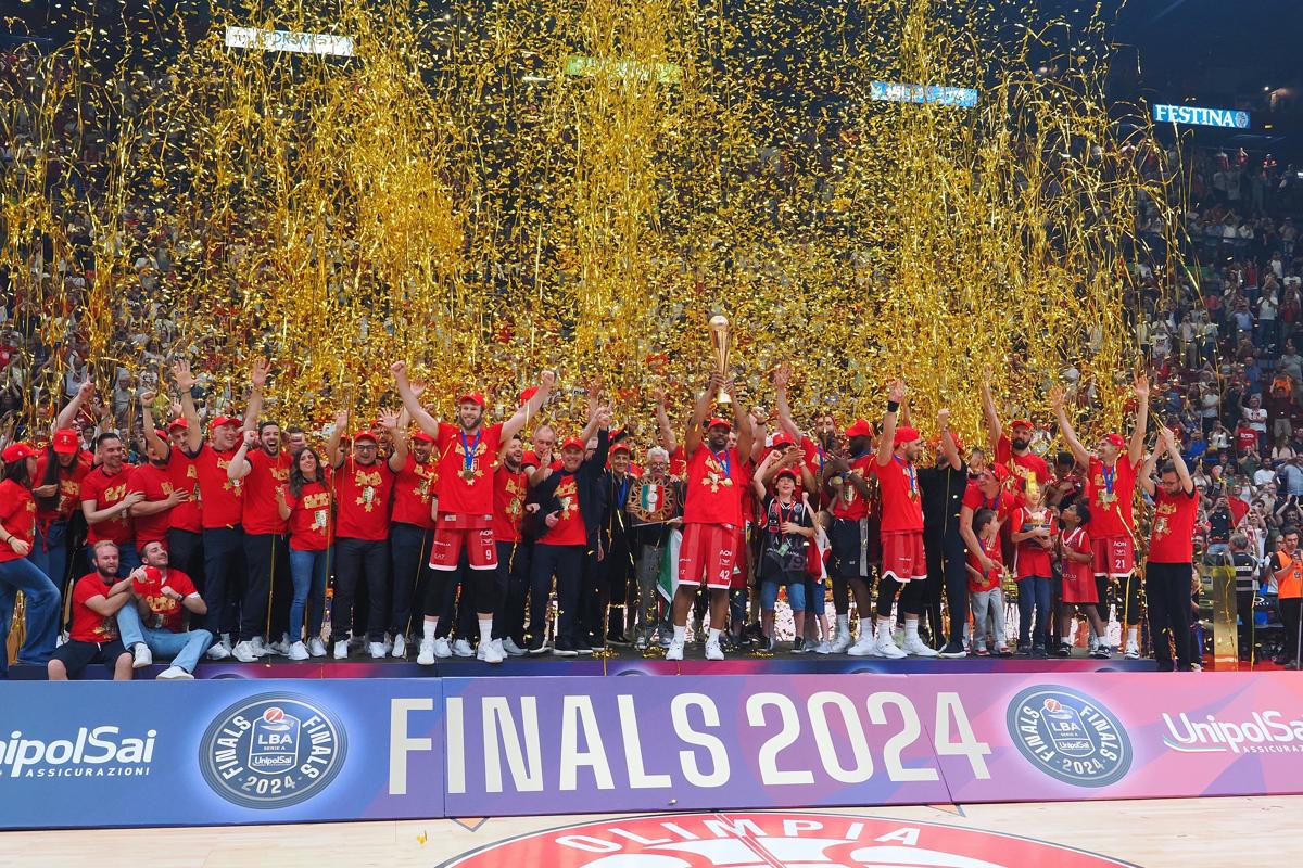Galleria foto 'Olimpia Milano campione d’Italia, Mirotic Mvp da marziano. E le voci sul ritorno di Gallinari…' - foto 1