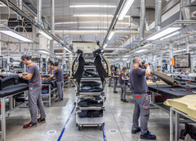 Poltrona Frau acquisisce KJ Ryan: nuovo leader europeo degli interni auto