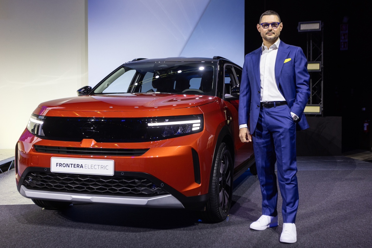 Opel, nuovo  Frontera debutta in italia