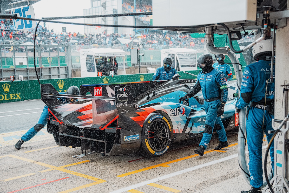 Alpine sfida e delusione a Le Mans: ritiro doppio per guasti