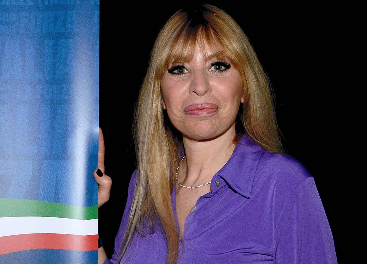 FI, Mussolini contro Meloni: “Sull’aborto ho sentito dire cose invereconde” FI, Mussolini contro Meloni: “Sull’aborto ho sentito dire cose invereconde”