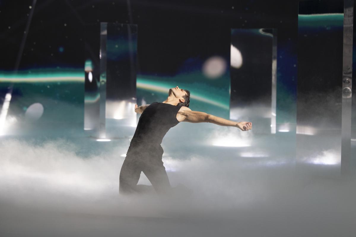 Roberto Bolle danza per bambini ricoverati all’ospedale Buzzi di Milano Roberto Bolle danza per bambini ricoverati all’ospedale Buzzi di Milano