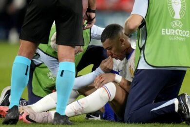 Mbappé naso rotto con l’Austria, ansia Francia a Euro 2024: come sta Kylian
