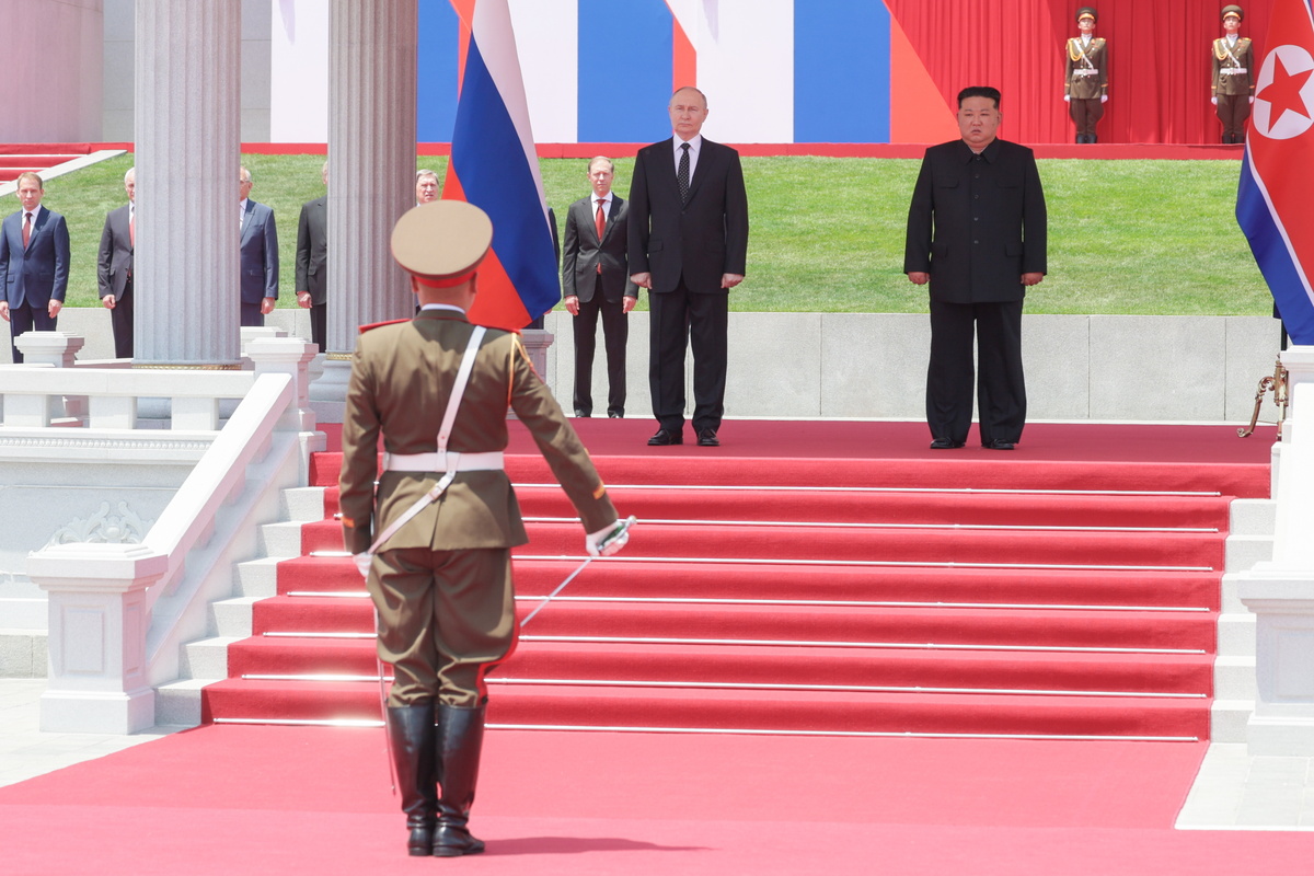 “Assistenza reciproca se aggrediti”: Putin- Kim rinnovano il patto di amicizia “Assistenza reciproca se aggrediti”: Putin- Kim rinnovano il patto di amicizia
