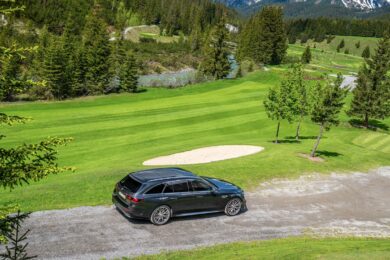 Mercedes-AMG E 53 HYBRID 4MATIC+: Performance ibrida senza compromessi