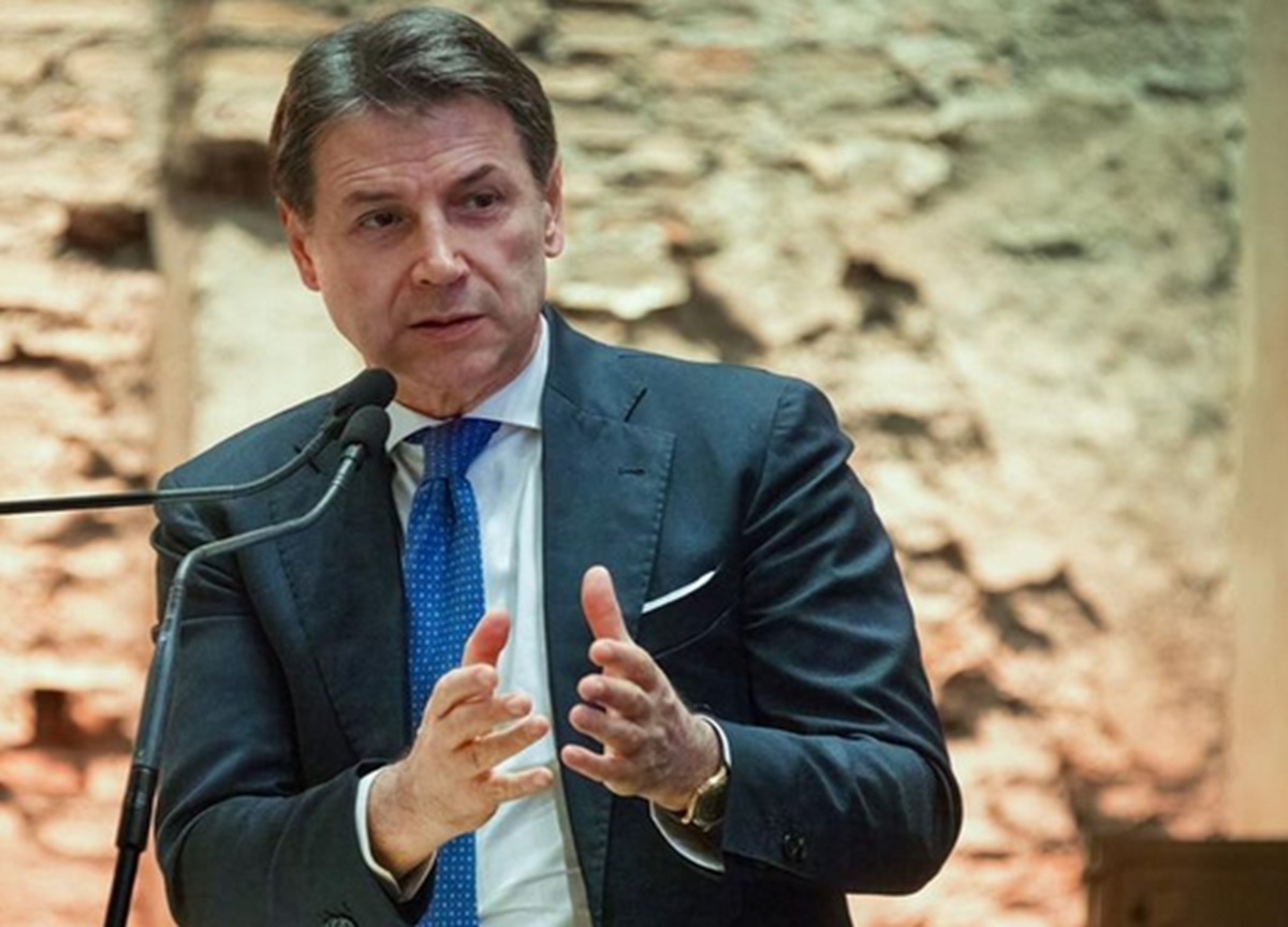 M5s, aria di scissione. Così Grillo ha “commissariato” Conte: i due partiti M5s, aria di scissione. Così Grillo ha “commissariato” Conte: i due partiti