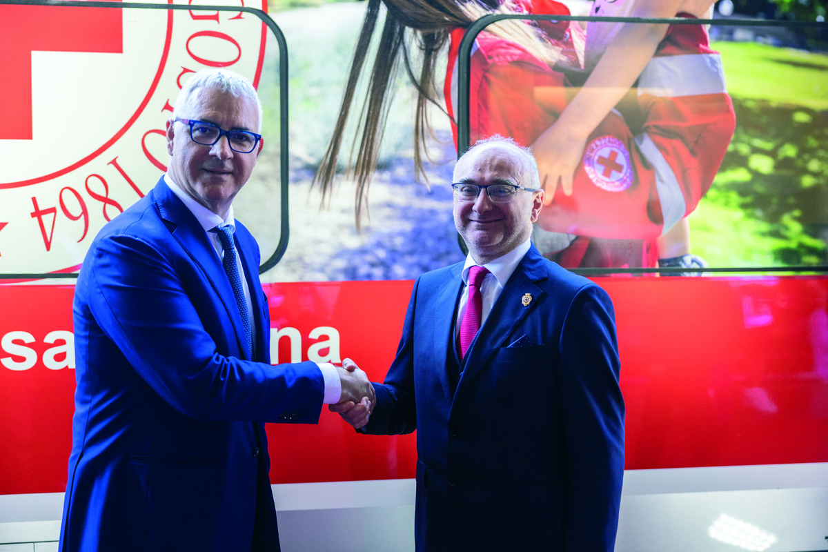 Gruppo FS presenta il Frecciarossa per i 160 anni della Croce Rossa Italiana