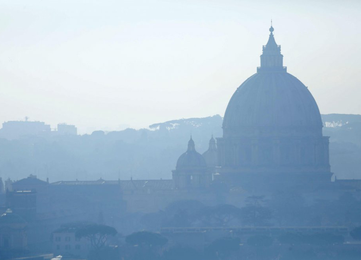 Caldo africano, nella Capitale l’effetto foschia: ecco di cosa si tratta Caldo africano, nella Capitale l’effetto foschia: ecco di cosa si tratta