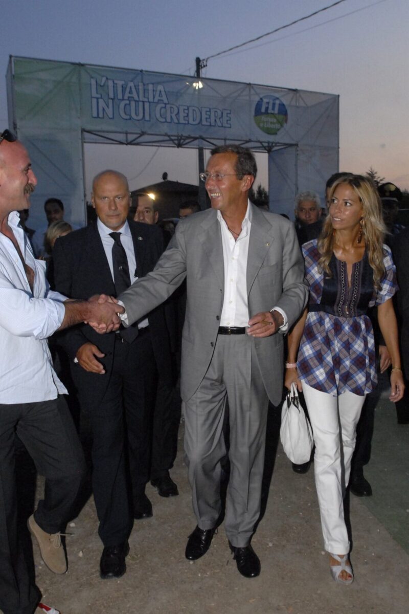 Fini-Tulliani, nozze finite dopo lo scandalo della casa a Montecarlo. Rumor Fini-Tulliani, nozze finite dopo lo scandalo della casa a Montecarlo. Rumor