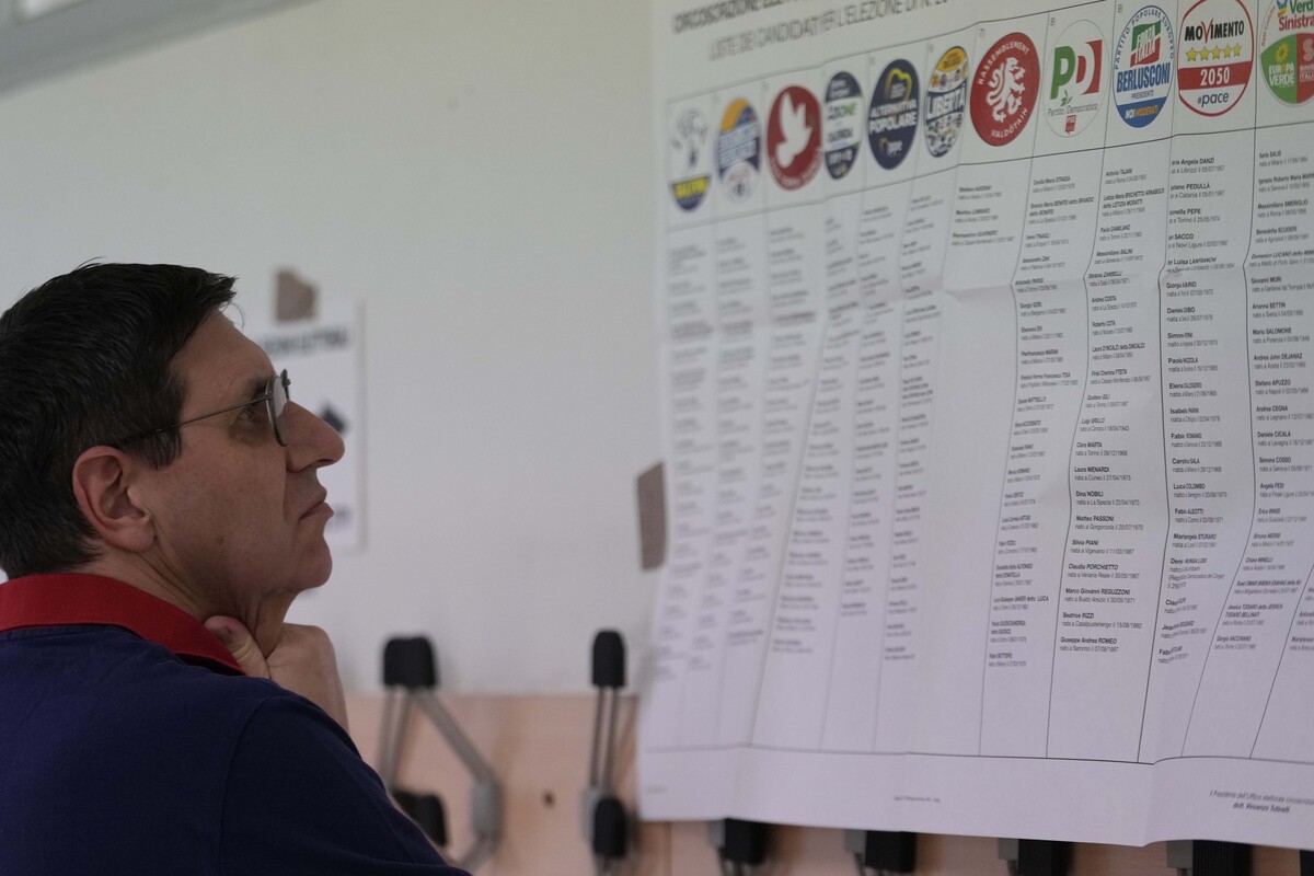 Comunali, da Civitavecchia a Tarquinia: il 23 e il 24 giugno il ballottaggio Comunali, da Civitavecchia a Tarquinia: il 23 e il 24 giugno il ballottaggio