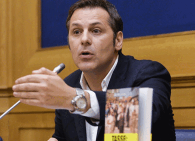 Lega, Siri archiviato: svolta clamorosa: I pm: “Nessun finanziamento illegale”