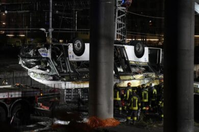 Strage del bus di Mestre, la svolta: “Lo sterzo del mezzo si è rotto”