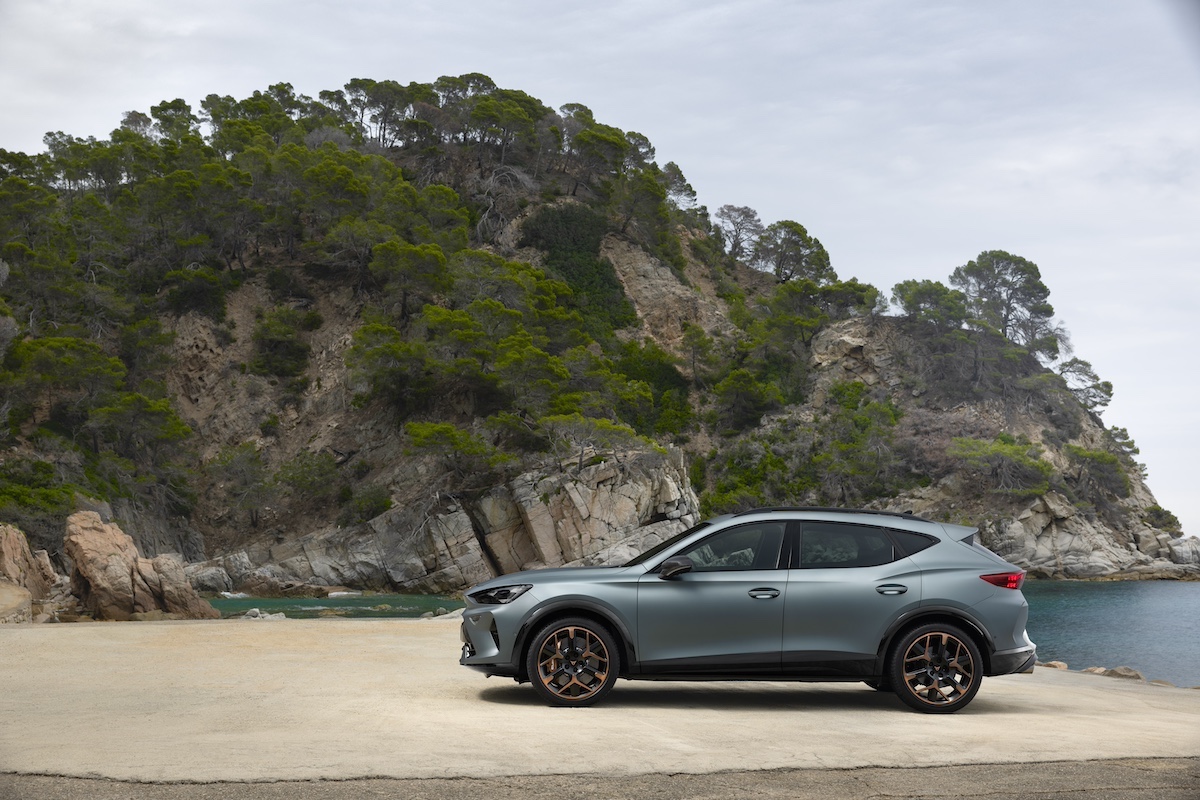 La nuova CUPRA Formentor: l’evoluzione del successo nel segmento SUV coupé