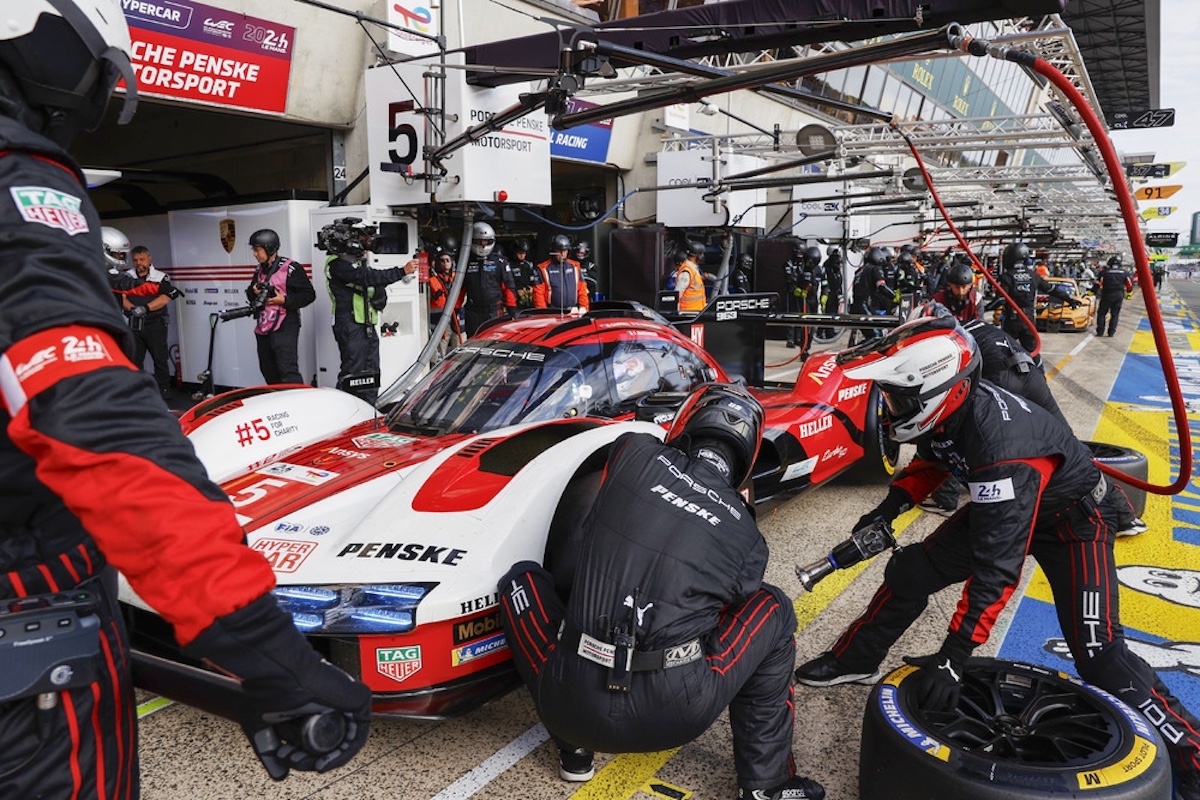 24 ore di Le mans, Porsche dona 911.000 euro con “Racing for Charity”