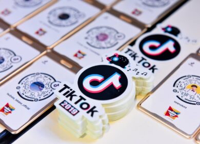 Social media, New York alza le difese per difendere i minori dalla dipendenza