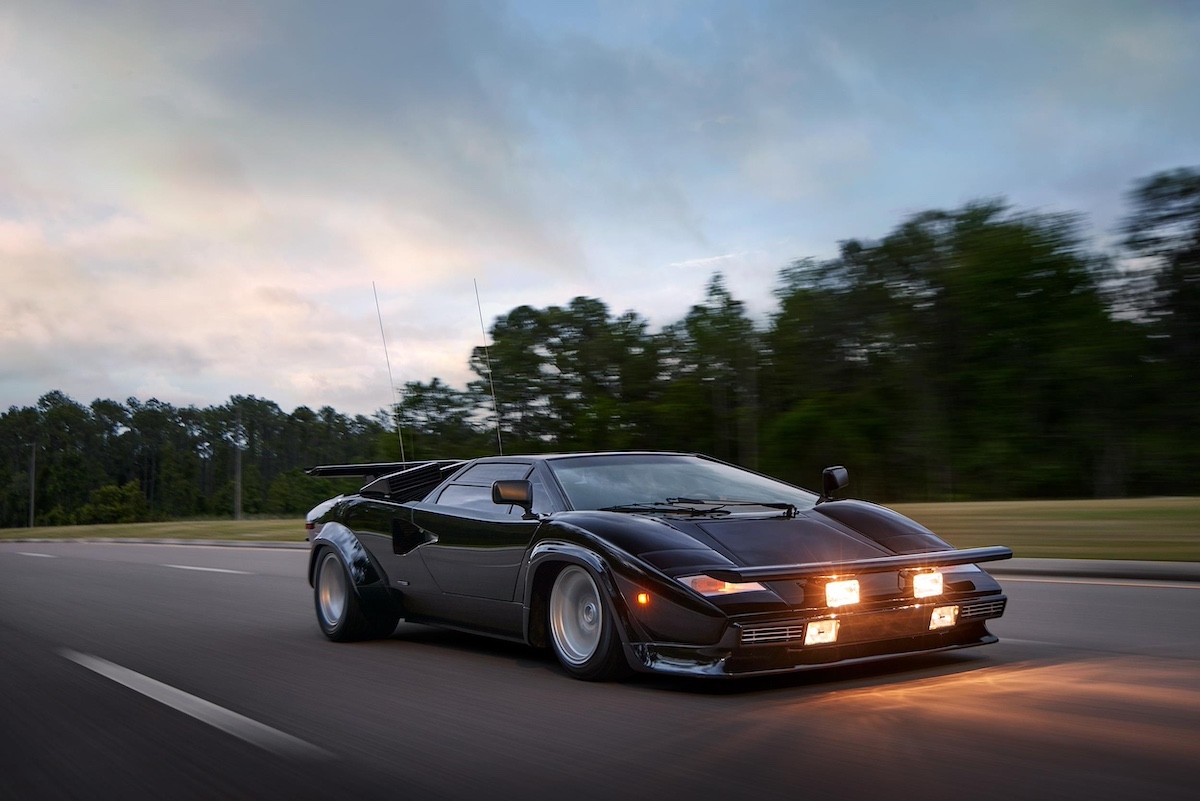 La Lamborghini Countach LP 400 S di “The Cannonball Run” compie 45 anni La Lamborghini Countach LP 400 S di “The Cannonball Run” compie 45 anni