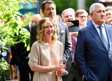 Doris dietro le dimissioni del 2011: Berlusconi e il retroscena di Sallusti