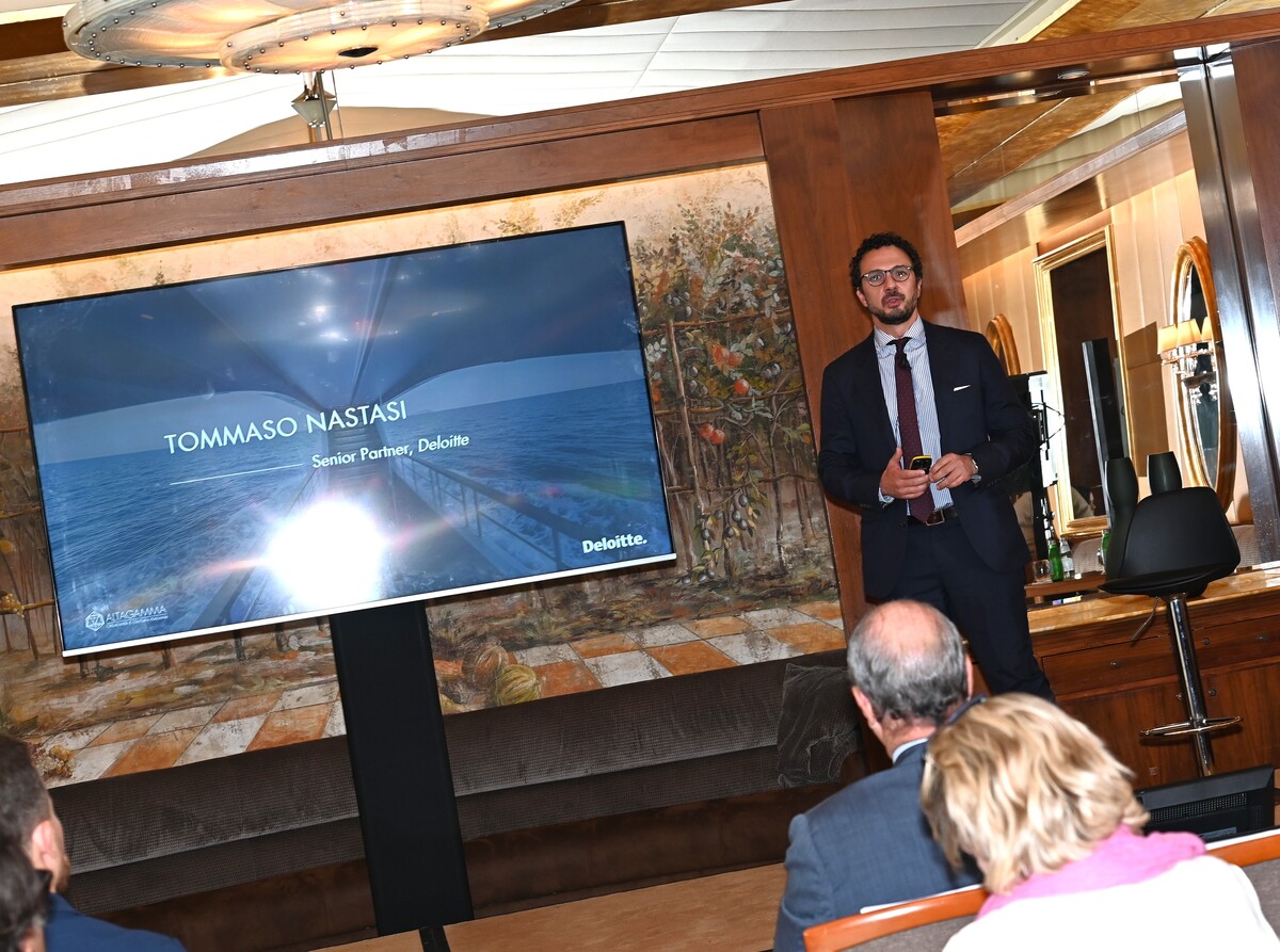 La Nautica da diporto in Italia nello studio di Altagamma e Deloitte La Nautica da diporto in Italia nello studio di Altagamma e Deloitte