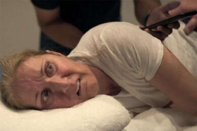 Celine Dion, spasmi e dolori: video drammatico della cantante (immagini forti)