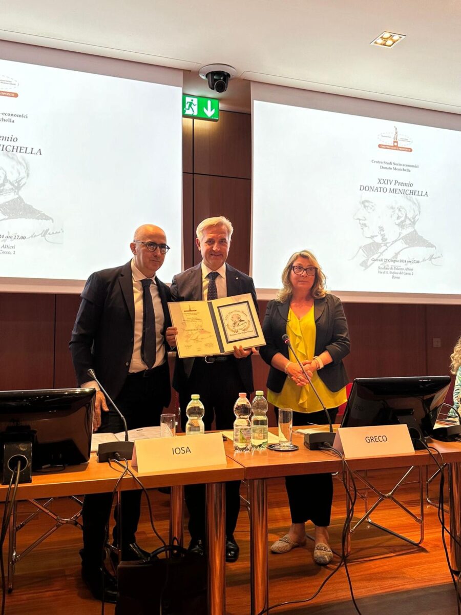 A Sergio Fontana – Farmalabor il Premio Donato Menichella 2024