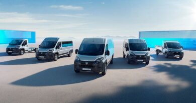 Peugeot presenta il nuovo Boxer con cambio automatico AT8