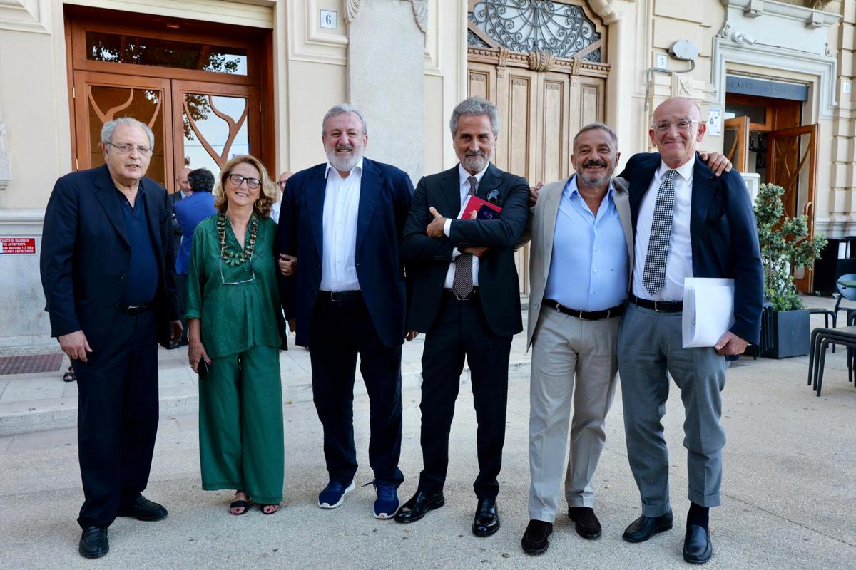 Politica vs. Magistratura analisi e confronto a Bari con Goffredo Buccini